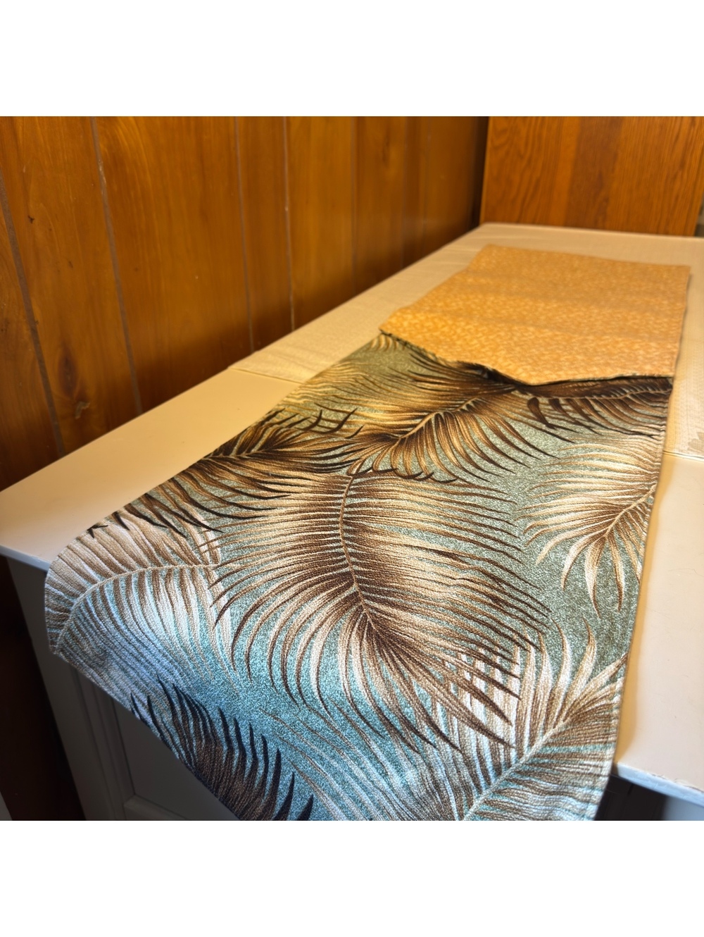 Reversible Tropical Palm Leaf Table Runner 13 x 71 Woven Wicker Coastal Decor - Picture 3 of 6